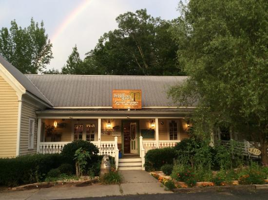The Willows Pottery